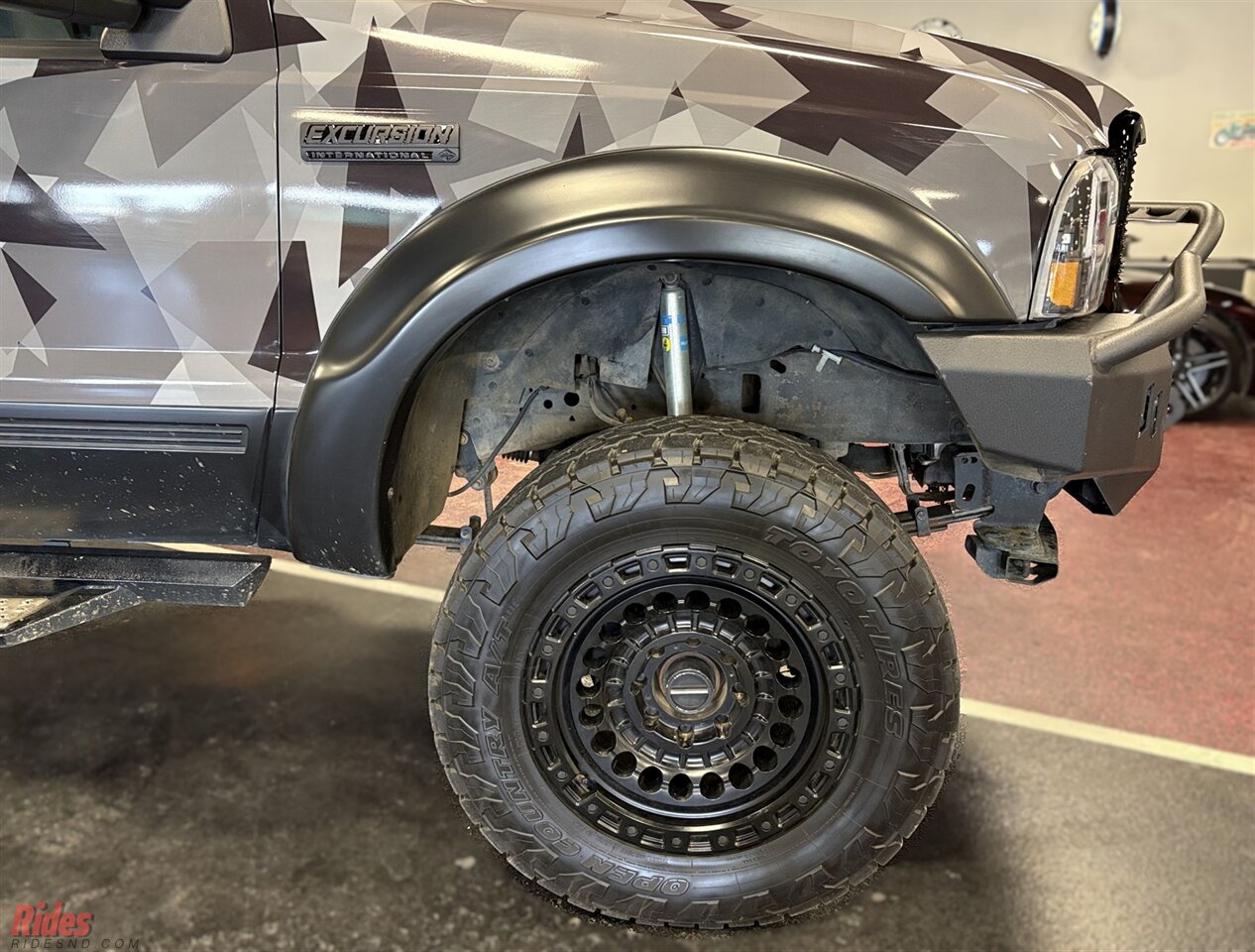 2004 Ford Excursion XLT - Photo 44 - Bismarck, ND 58503