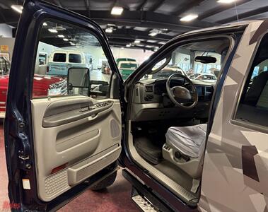 2004 Ford Excursion XLT - Photo 10 - Bismarck, ND 58503