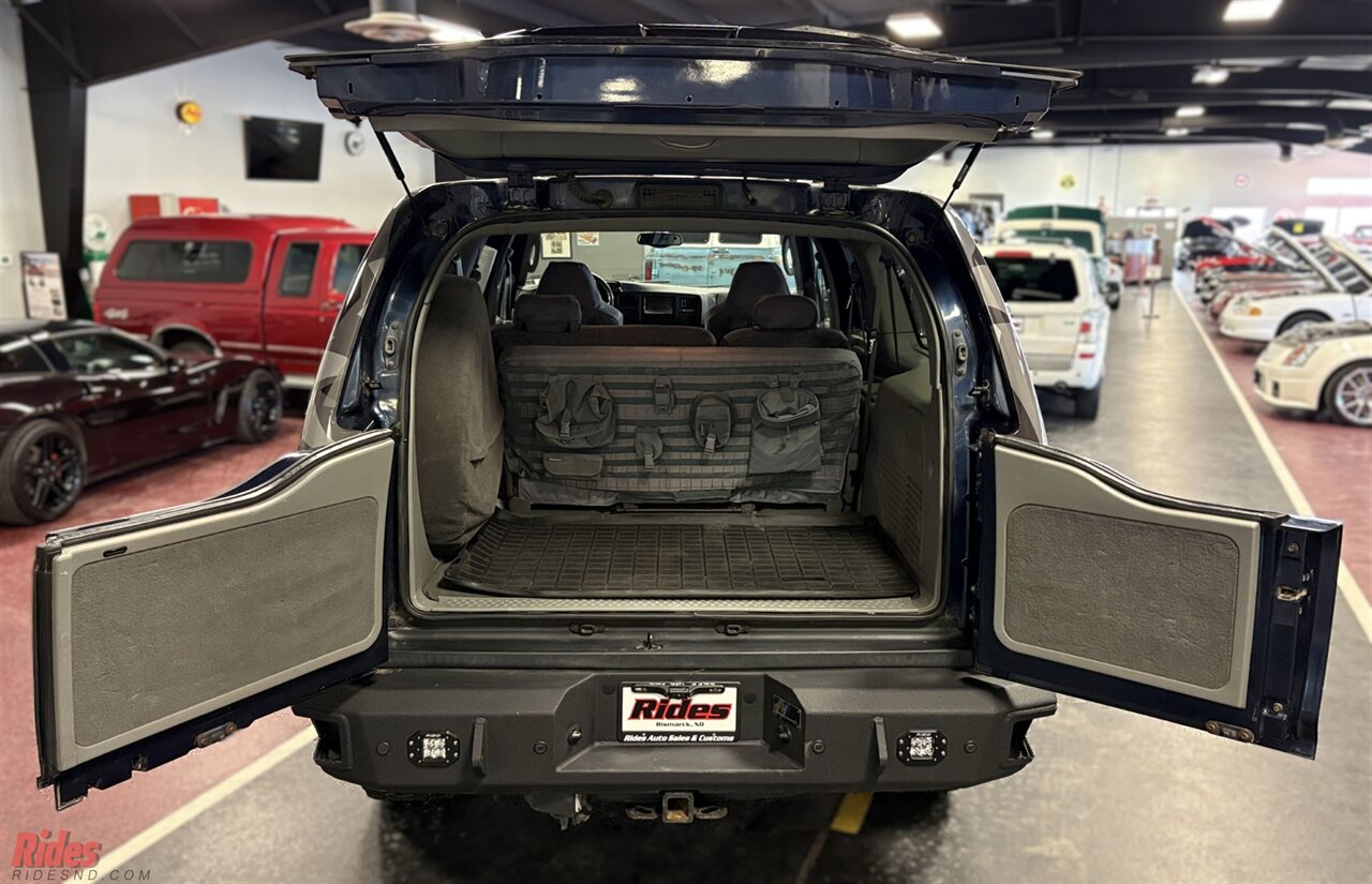 2004 Ford Excursion XLT - Photo 30 - Bismarck, ND 58503