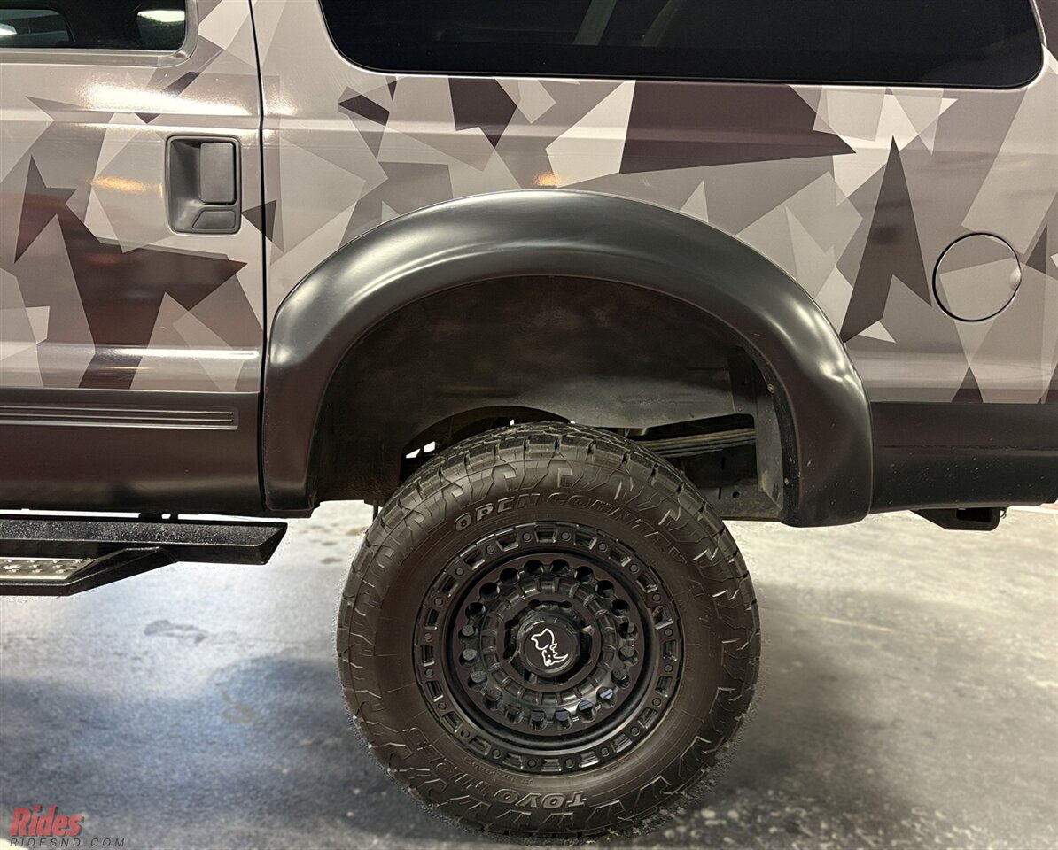 2004 Ford Excursion XLT - Photo 20 - Bismarck, ND 58503