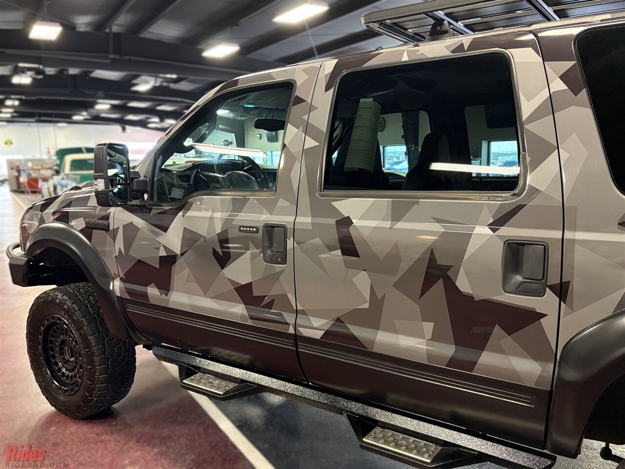 2004 Ford Excursion XLT - Photo 13 - Bismarck, ND 58503