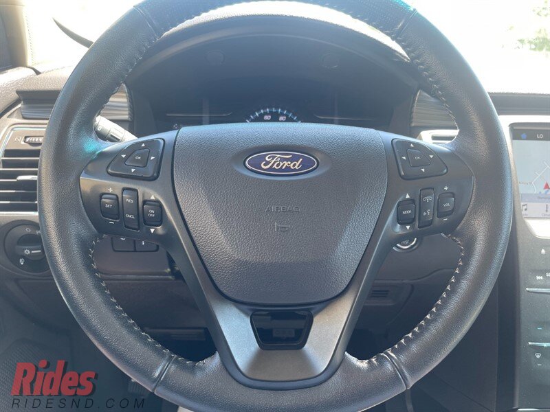 2019 Ford Flex SEL photo