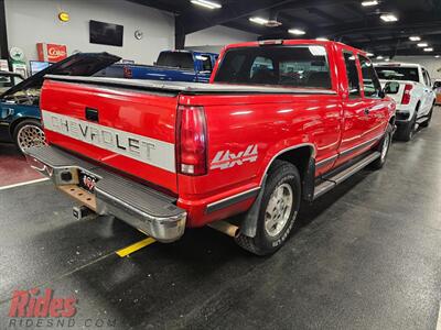 1994 Chevrolet C/K 1500 Series K1500 Silverado   - Photo 10 - Bismarck, ND 58503
