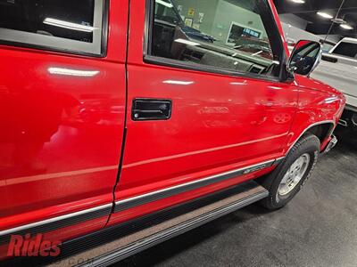 1994 Chevrolet C/K 1500 Series K1500 Silverado   - Photo 14 - Bismarck, ND 58503