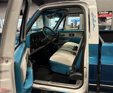 1978 GMC K25   - Photo 9 - Bismarck, ND 58503