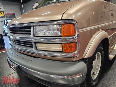 2000 Chevrolet Express G1500   - Photo 2 - Bismarck, ND 58503