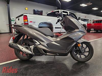 2019 Honda PCX 150   - Photo 10 - Bismarck, ND 58503