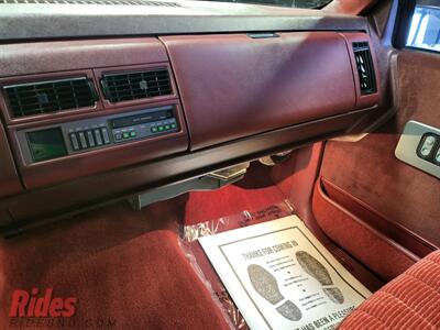 1990 Chevrolet C1500 454SS   - Photo 27 - Bismarck, ND 58503