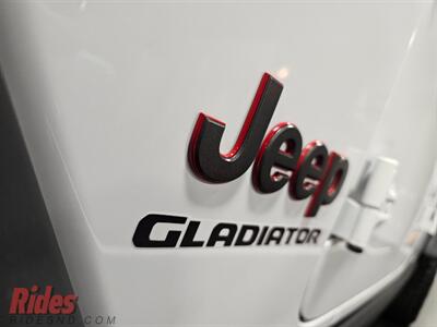 2020 Jeep Gladiator Rubicon   - Photo 5 - Bismarck, ND 58503