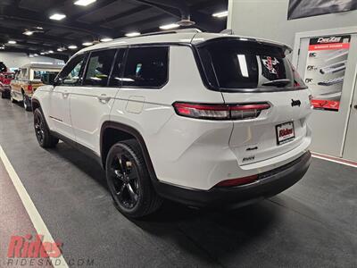 2023 Jeep Grand Cherokee L Altitude   - Photo 8 - Bismarck, ND 58503