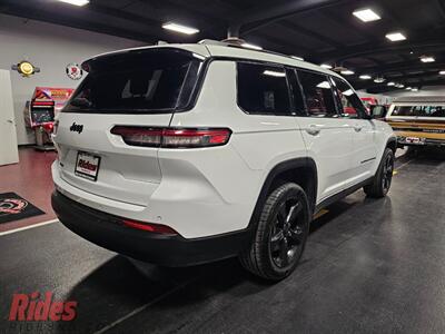 2023 Jeep Grand Cherokee L Altitude   - Photo 12 - Bismarck, ND 58503