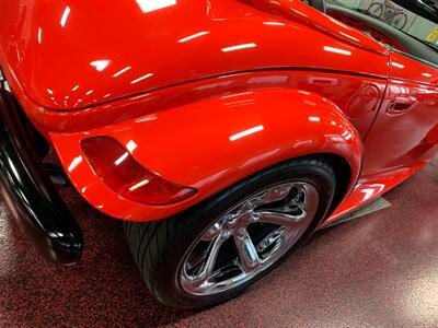 1999 Plymouth Prowler   - Photo 17 - Bismarck, ND 58503