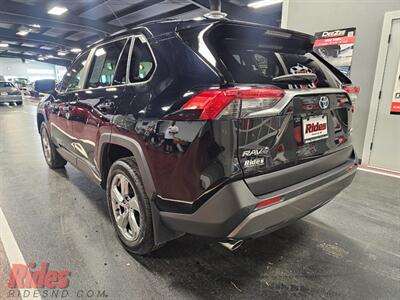 2021 Toyota RAV4 Hybrid Limited   - Photo 7 - Bismarck, ND 58503