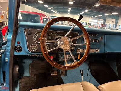 1971 Chevrolet Suburban K20   - Photo 40 - Bismarck, ND 58503