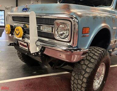 1971 Chevrolet Suburban K20   - Photo 2 - Bismarck, ND 58503