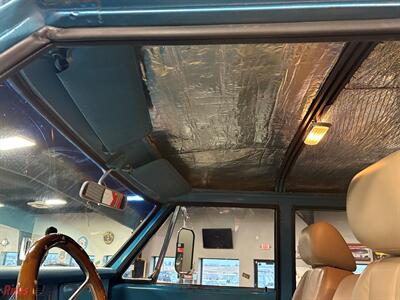 1971 Chevrolet Suburban K20   - Photo 39 - Bismarck, ND 58503