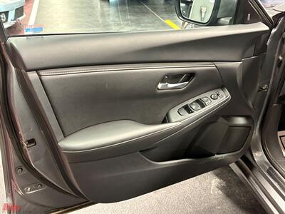 2024 Nissan Sentra SV   - Photo 6 - Bismarck, ND 58503