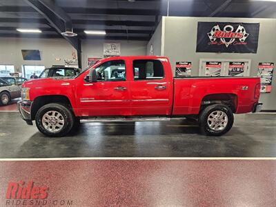 2013 Chevrolet Silverado 3500 LT   - Photo 6 - Bismarck, ND 58503