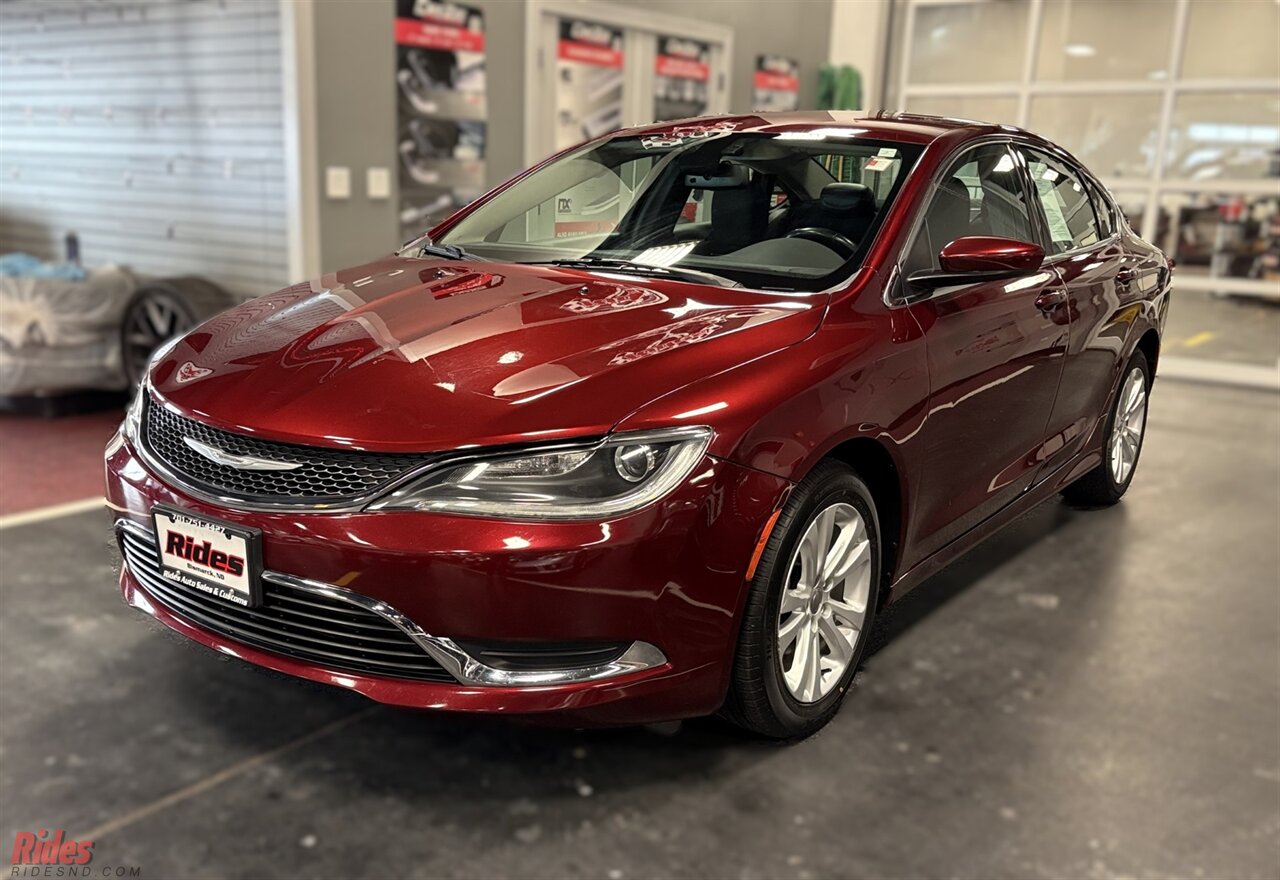 2016 Chrysler 200 Limited