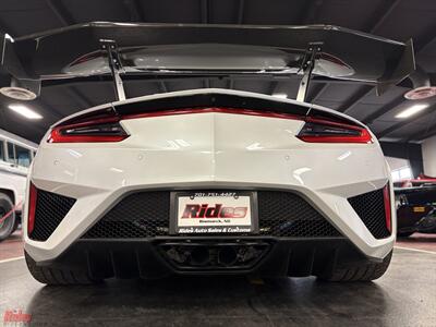 2018 Acura NSX SH-AWD Sport Hybrid   - Photo 17 - Bismarck, ND 58503