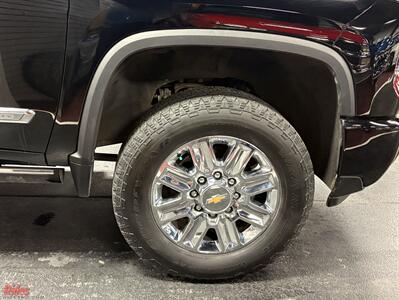 2024 Chevrolet Silverado 3500 High Country - Photo 36 - Bismarck, ND 58503
