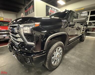 2024 Chevrolet Silverado 3500 High Country - Photo 3 - Bismarck, ND 58503
