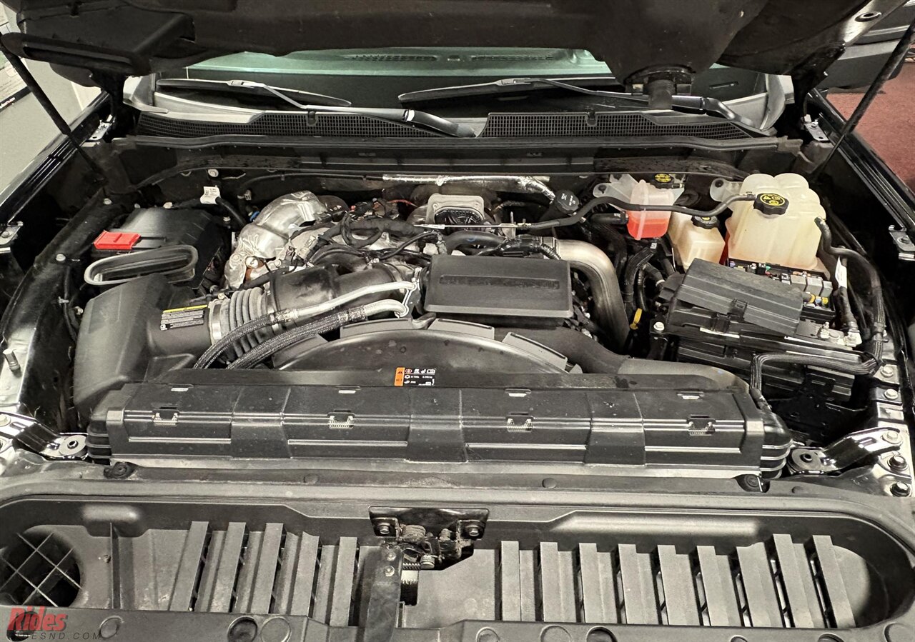 2024 Chevrolet Silverado 3500 High Country - Photo 42 - Bismarck, ND 58503