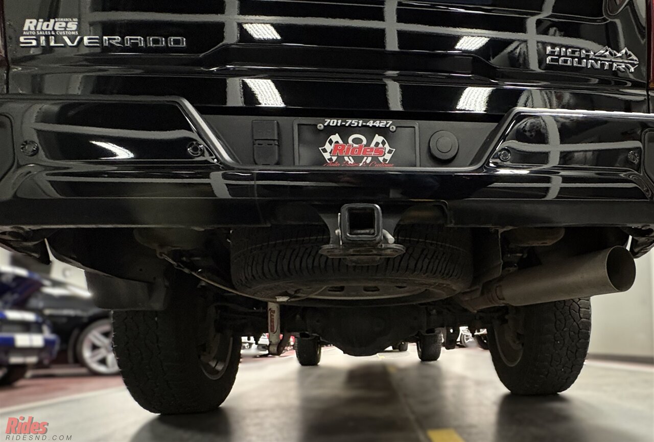 2024 Chevrolet Silverado 3500 High Country - Photo 18 - Bismarck, ND 58503