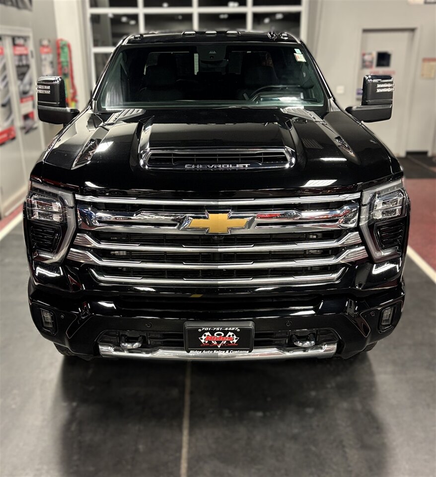 2024 Chevrolet Silverado 3500 High Country - Photo 39 - Bismarck, ND 58503