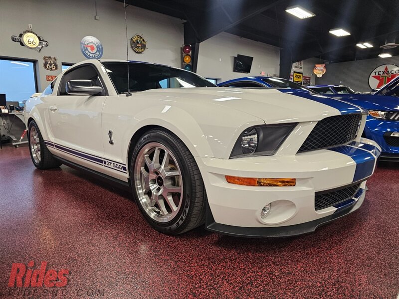 2007 Ford Mustang Shelby Cobra GT500   - Photo 1 - Bismarck, ND 58503