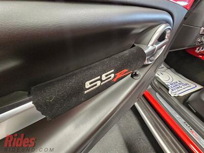 2005 Chevrolet SSR LS   - Photo 37 - Bismarck, ND 58503