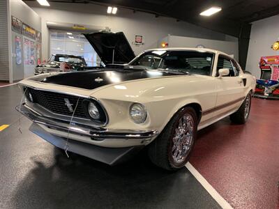1969 Ford Mustang Mach1   - Photo 1 - Bismarck, ND 58503