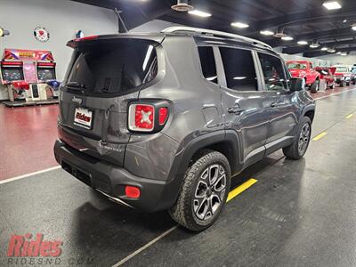 2017 Jeep Renegade Limited   - Photo 10 - Bismarck, ND 58503