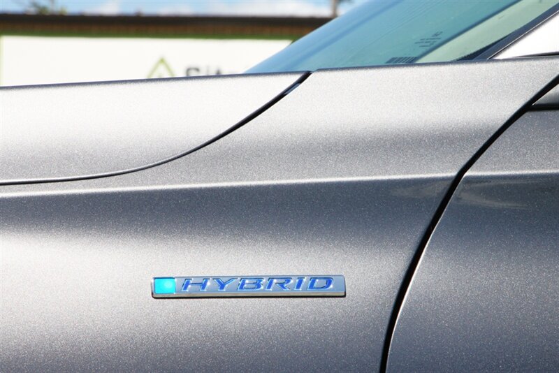 2019 Honda Accord Hybrid EX photo
