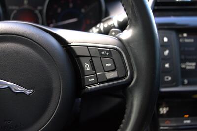 2018 Jaguar XE 20d Premium ***DIESEL*** - Photo 21 - Dublin, CA 94568