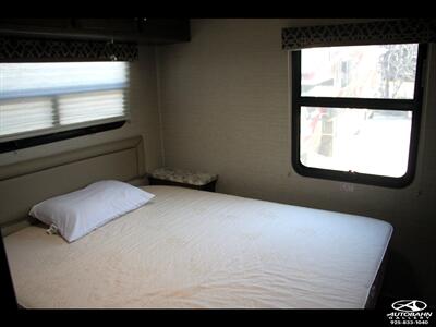 2020 Jayco REDHAWK 31F  ***BUNK-BED*** - Photo 24 - Dublin, CA 94568