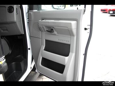 2023 Forest River Sunseeker 3250LE E-450 FORD CHASSIS  ***BUNK-BED*** - Photo 15 - Dublin, CA 94568