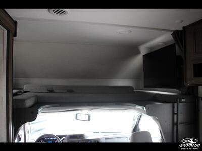 2023 Forest River Sunseeker 3250LE E-450 FORD CHASSIS  ***BUNK-BED*** - Photo 36 - Dublin, CA 94568