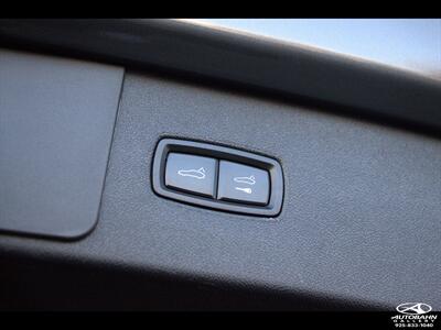 2020 Porsche Cayenne E-Hybrid ***PREMIUM PLUS PACK*** - Photo 41 - Dublin, CA 94568