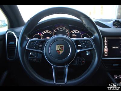 2020 Porsche Cayenne E-Hybrid ***PREMIUM PLUS PACK*** - Photo 14 - Dublin, CA 94568