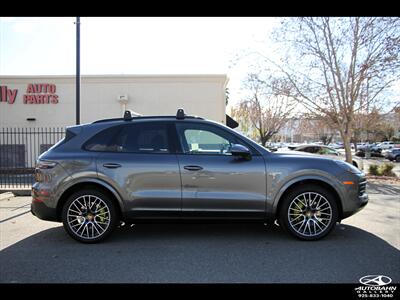 2020 Porsche Cayenne E-Hybrid ***PREMIUM PLUS PACK*** - Photo 5 - Dublin, CA 94568