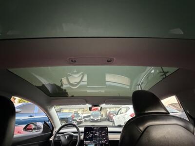 2020 Tesla Model 3 Standard Range   - Photo 8 - Long Beach, CA 90807