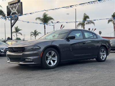 2017 Dodge Charger SXT  