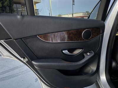 2017 Mercedes-Benz GLC GLC 300 - Photo 8 - Long Beach, CA 90807