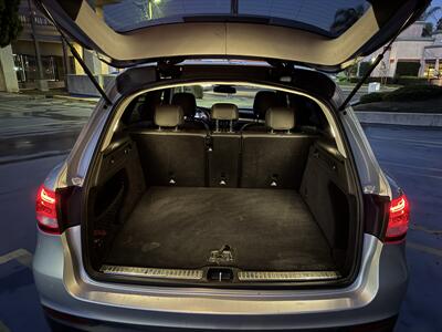 2017 Mercedes-Benz GLC GLC 300 - Photo 18 - Long Beach, CA 90807