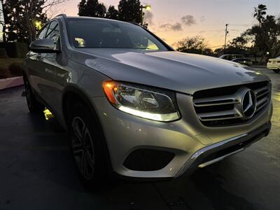 2017 Mercedes-Benz GLC GLC 300 - Photo 3 - Long Beach, CA 90807