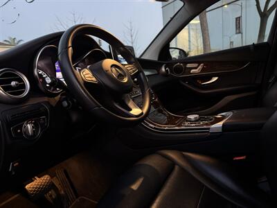 2017 Mercedes-Benz GLC GLC 300 - Photo 11 - Long Beach, CA 90807