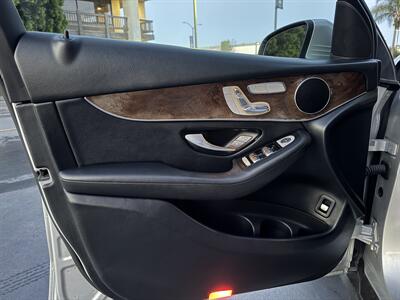2017 Mercedes-Benz GLC GLC 300 - Photo 16 - Long Beach, CA 90807