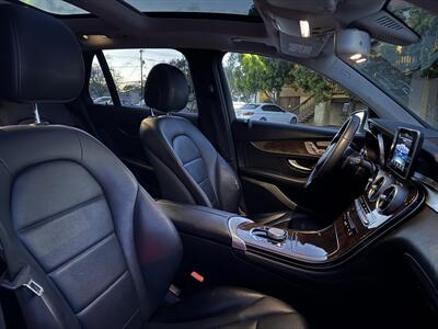 2017 Mercedes-Benz GLC GLC 300 - Photo 7 - Long Beach, CA 90807