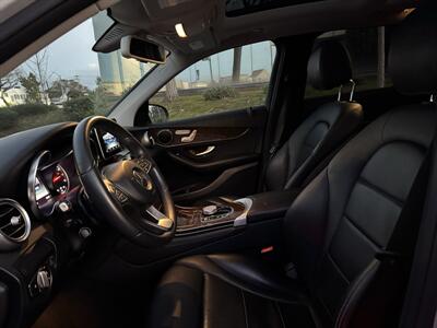 2017 Mercedes-Benz GLC GLC 300 - Photo 14 - Long Beach, CA 90807